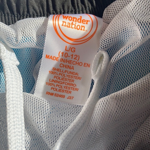 NWT Boys Wonder Nation Swim Trunks - Picture 2 of 12